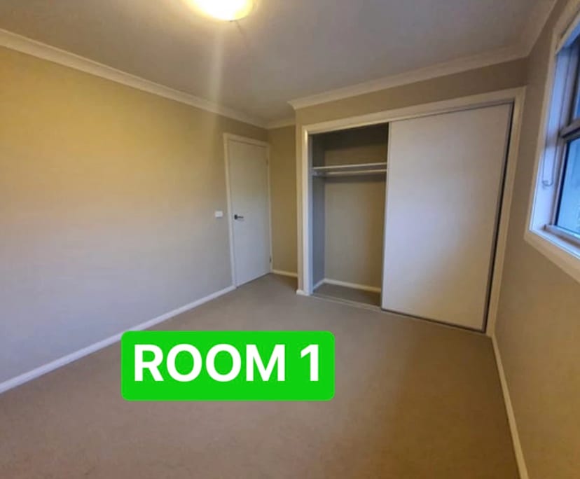 Furnished room in a share house