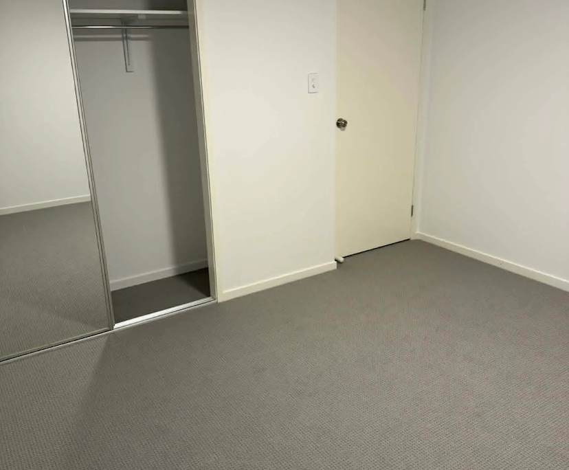 Unfurnished room in a share house