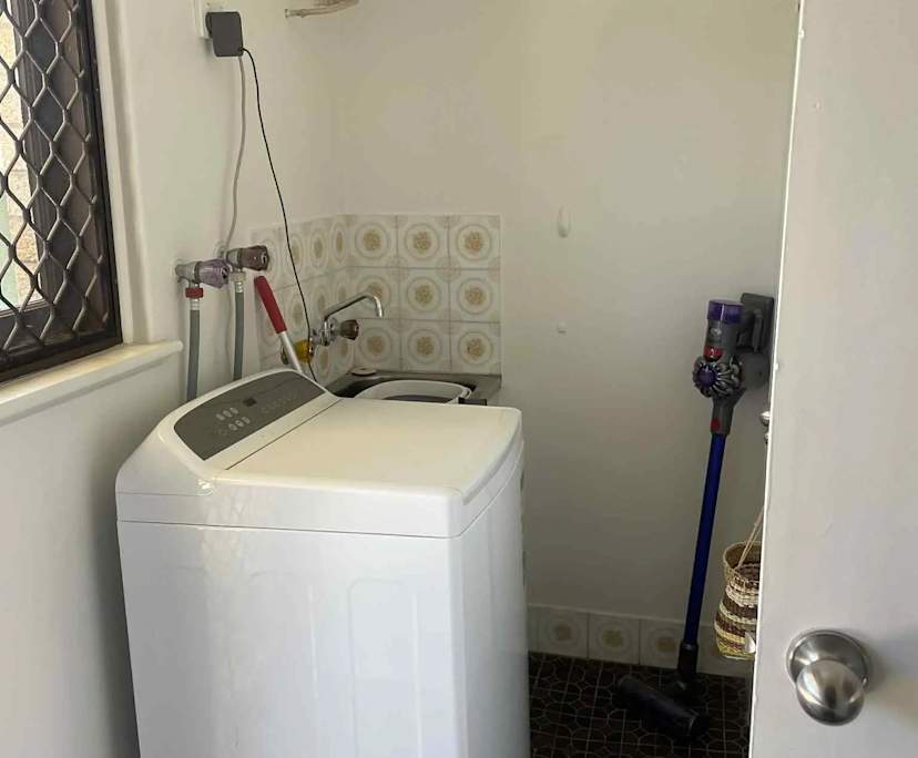 $300, Flatshare, 3 bathrooms, Mandurah WA 6210