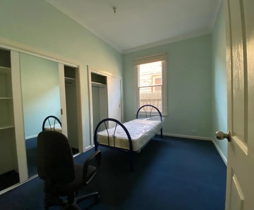 5 Rooms for Rent in Brunswick West, Melbourne 300...