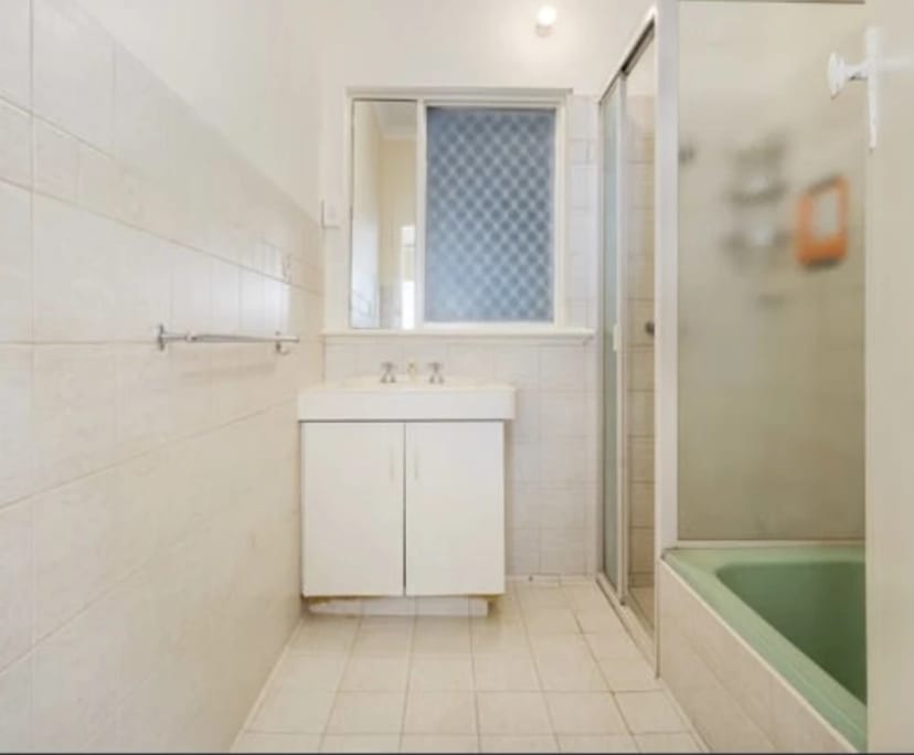Unfurnished room in a share house
