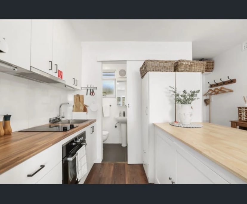 Furnished room studio flat for rent