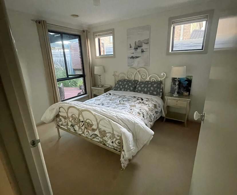 propertyImage