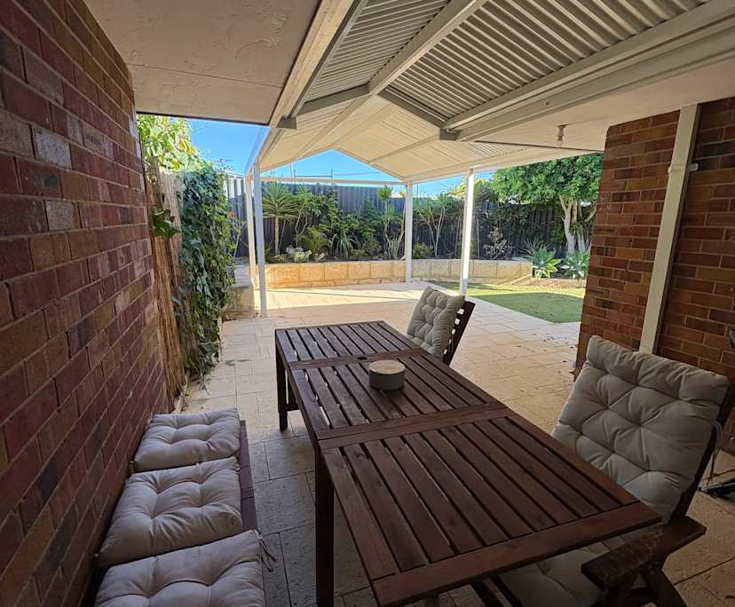 $345, Share-house, 3 bathrooms, Padbury WA 6025