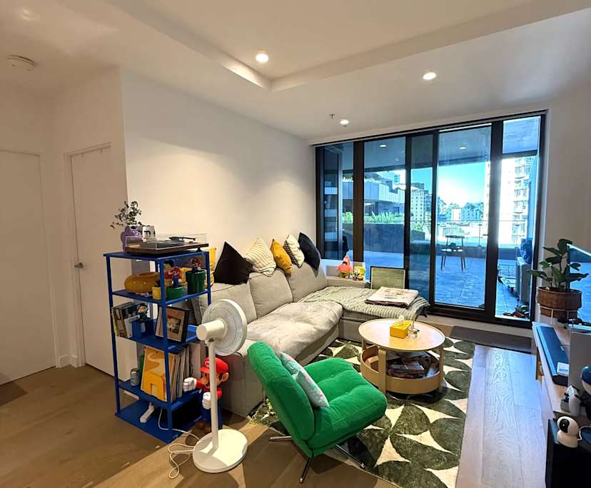 Furnished room with own bathroom