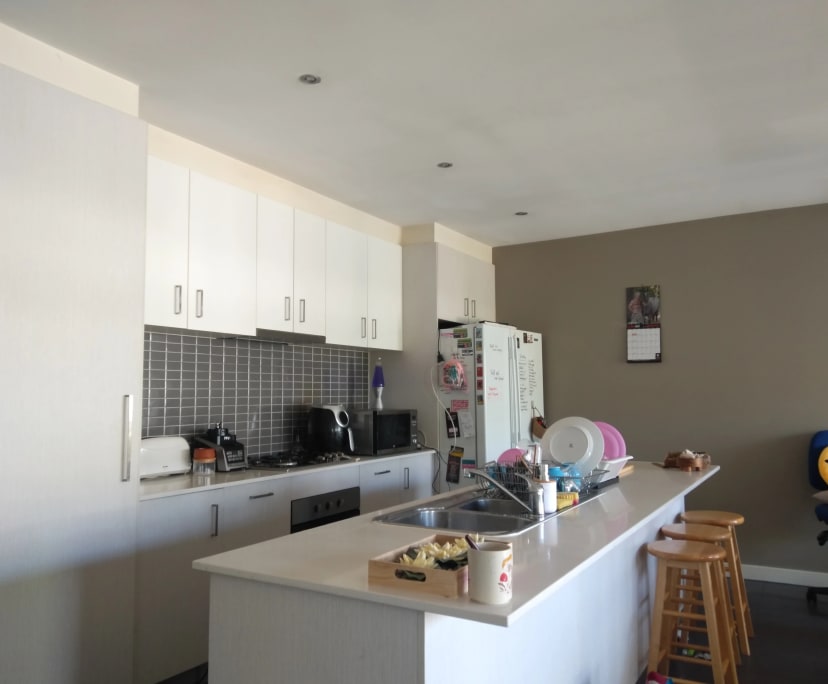 $288, Share-house, 3 bathrooms, Caroline Springs VIC 3023