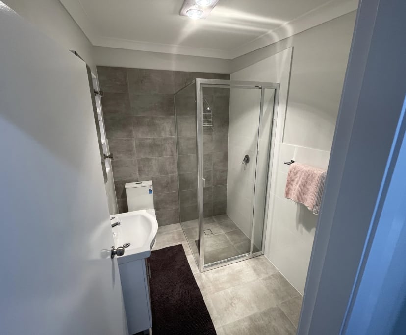 $325, Share-house, 6 bathrooms, North Lambton NSW 2299