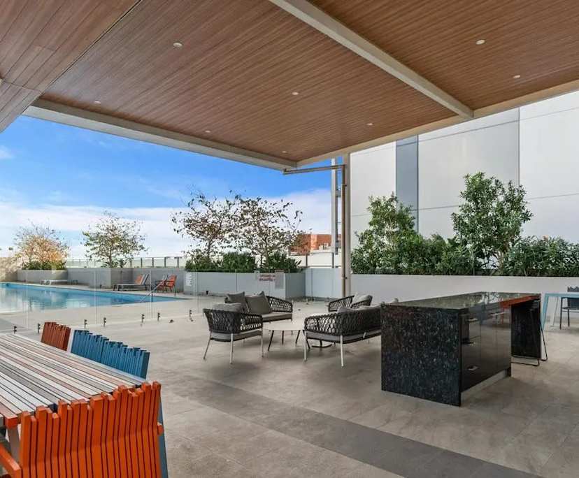 $830, Whole-property, 2 bathrooms, East Perth WA 6004