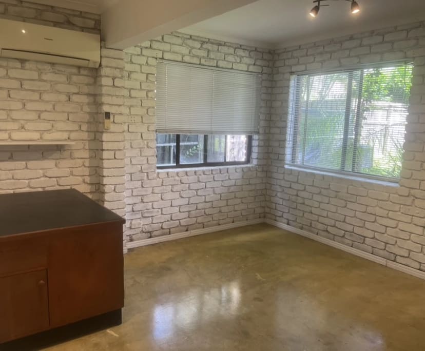 $280, Share-house, 3 bathrooms, Yeronga QLD 4104