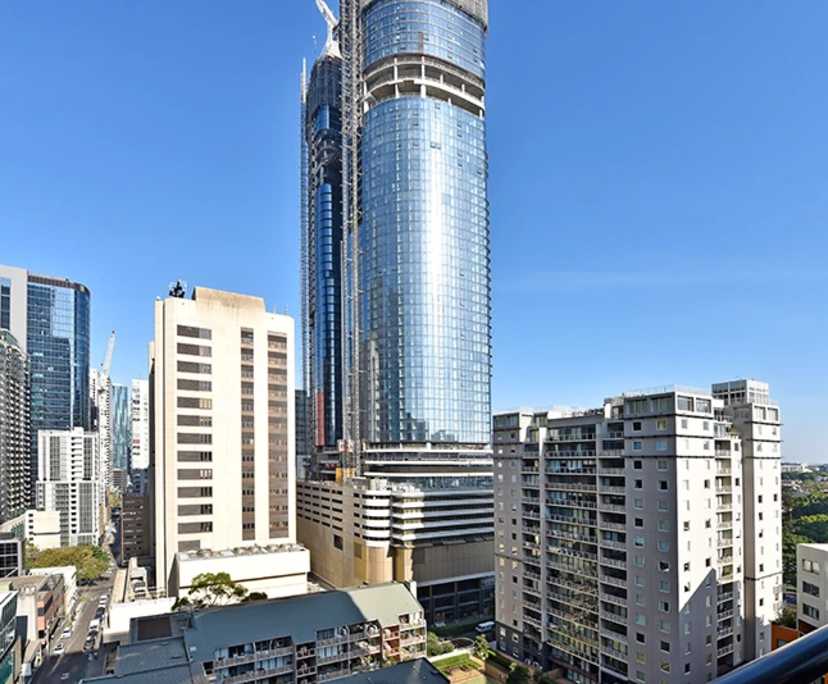 $1,395, Whole-property, 3 bathrooms, Melbourne VIC 3000