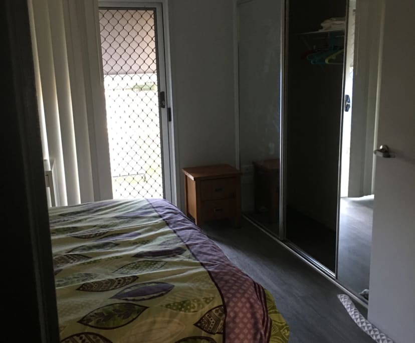 Furnished room with ensuite in a flatshare