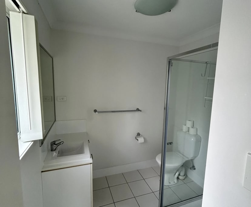 Room for Rent in Brendale, Brisbane 300, Unfurnis...
