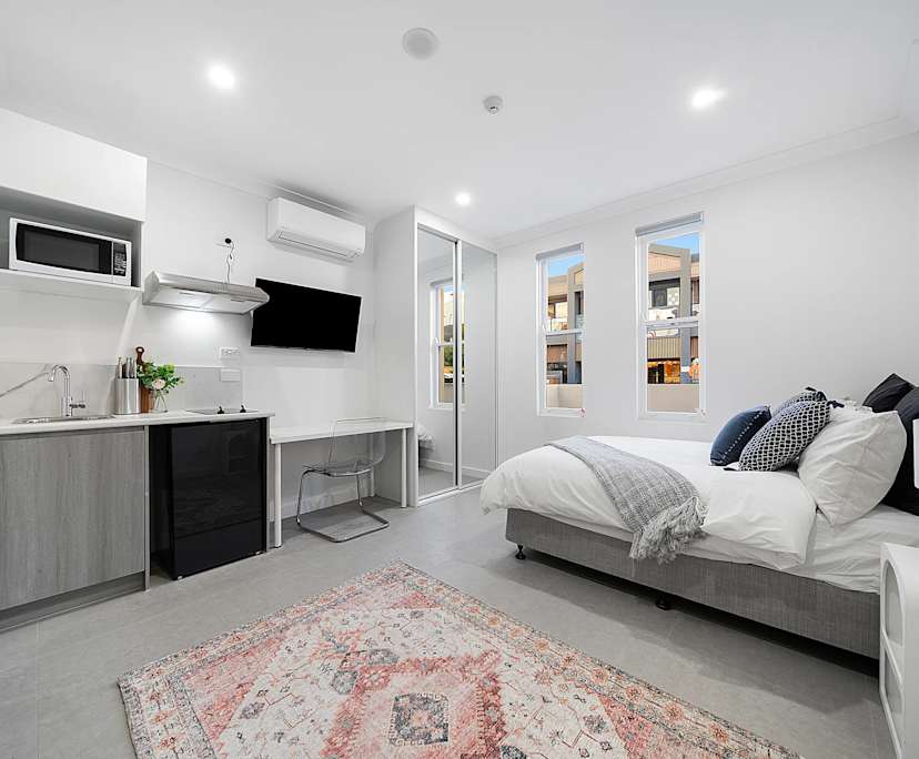 $550, Studio, 1 bathroom, Ashfield NSW 2131