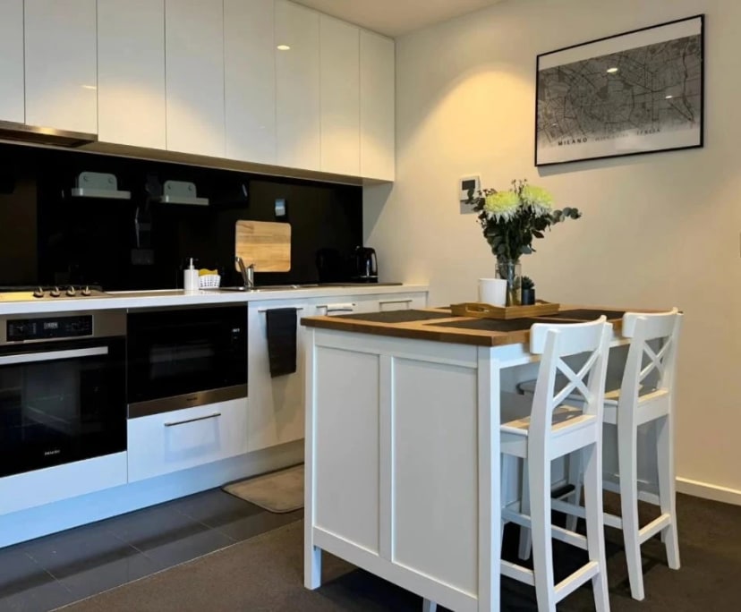 Furnished room in a flatshare