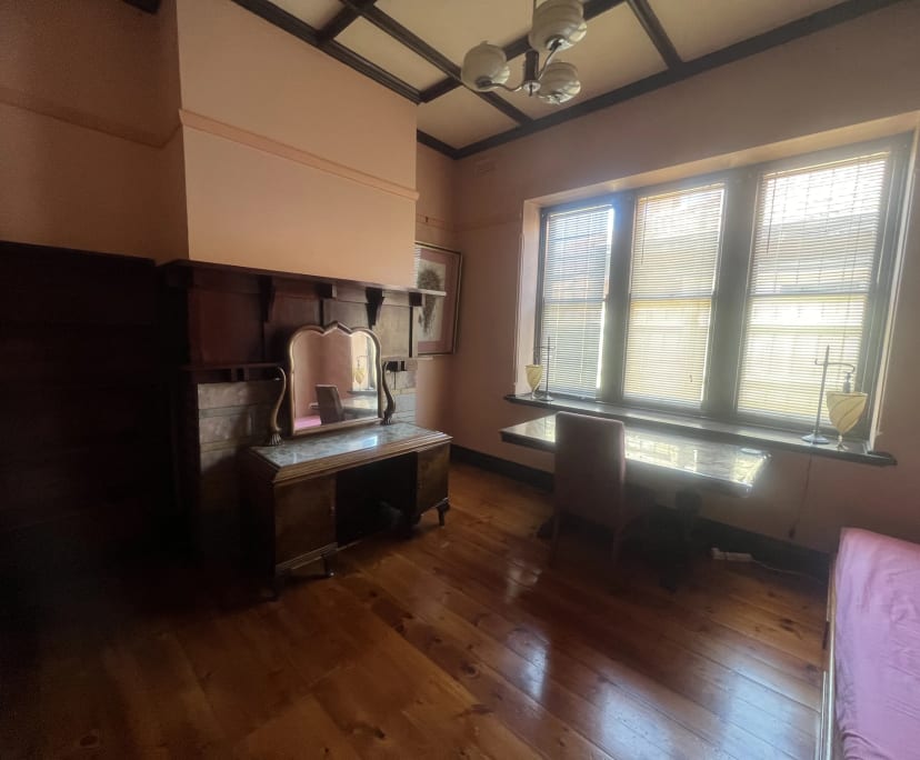 $275, Share-house, 3 bathrooms, Malvern East VIC 3145