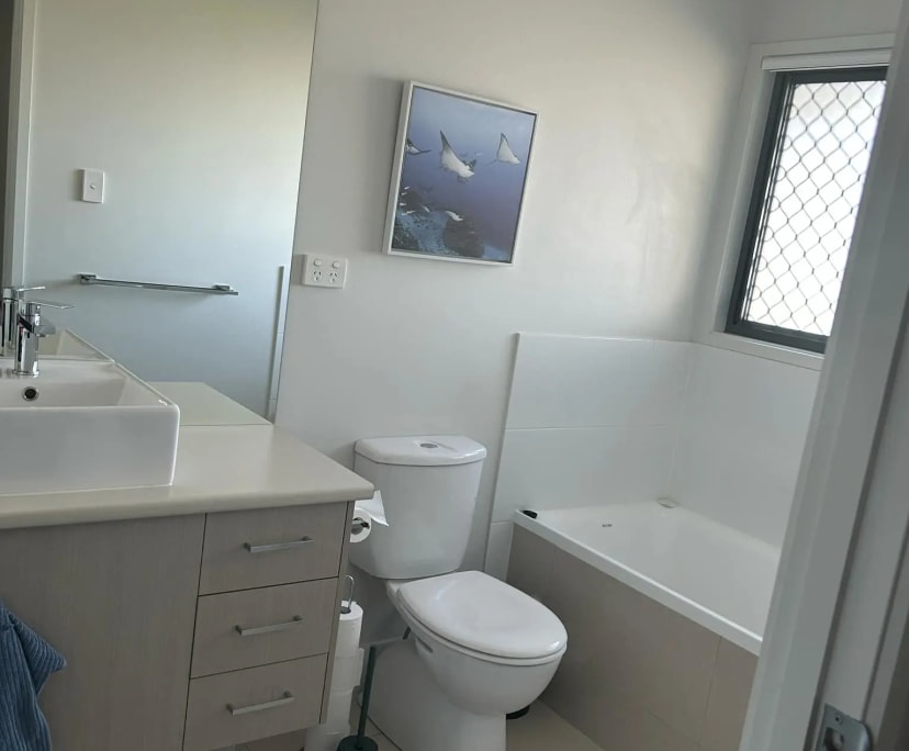 $210, Flatshare, 3 bathrooms, Griffin QLD 4503