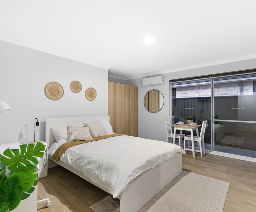 propertyImage