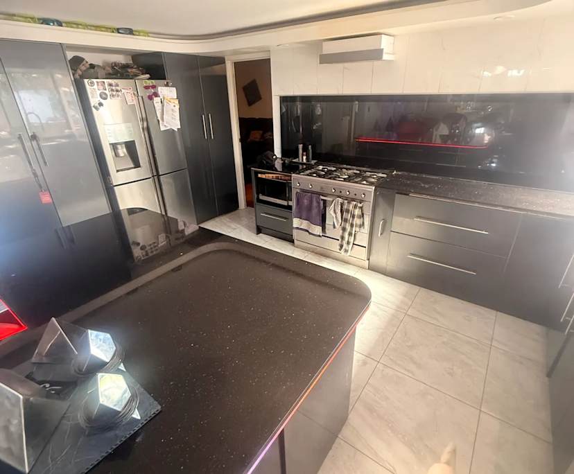 Room for Rent in Kingsley, Perth | $270, Unfurnished... | Flatmates.com.au