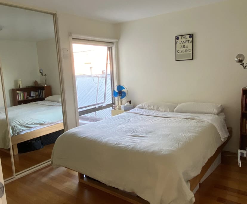 Unfurnished room in a flatshare