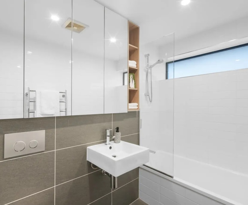 Unfurnished room in a flatshare