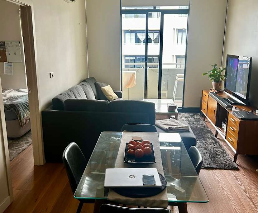$350, Flatshare, 2 bathrooms, Preston VIC 3072