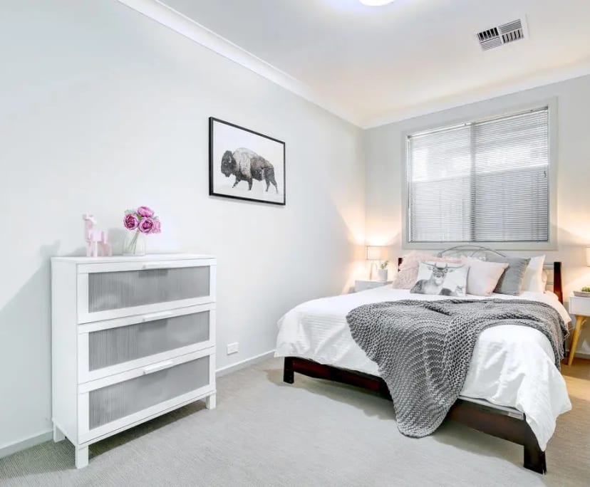 Unfurnished room in a share house