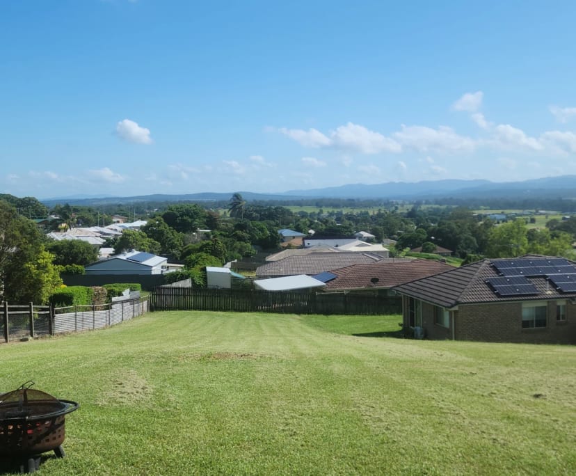 $240, Share-house, 3 bathrooms, Lowood QLD 4311