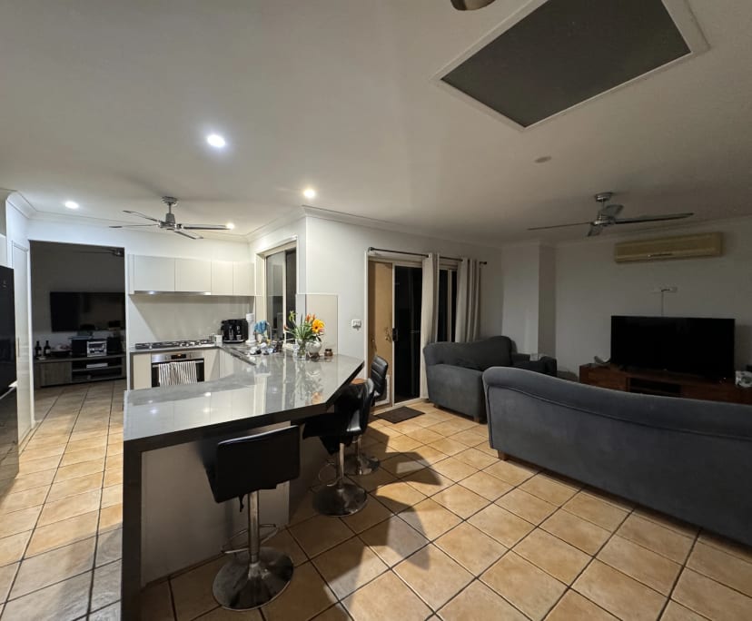 Furnished room in a share house