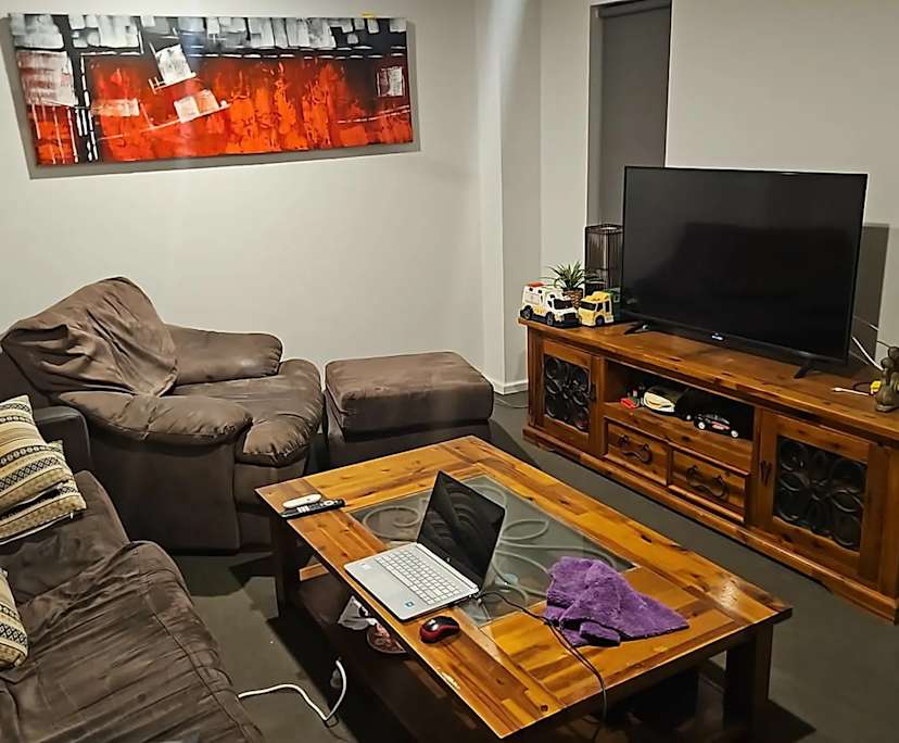 Room in a share house