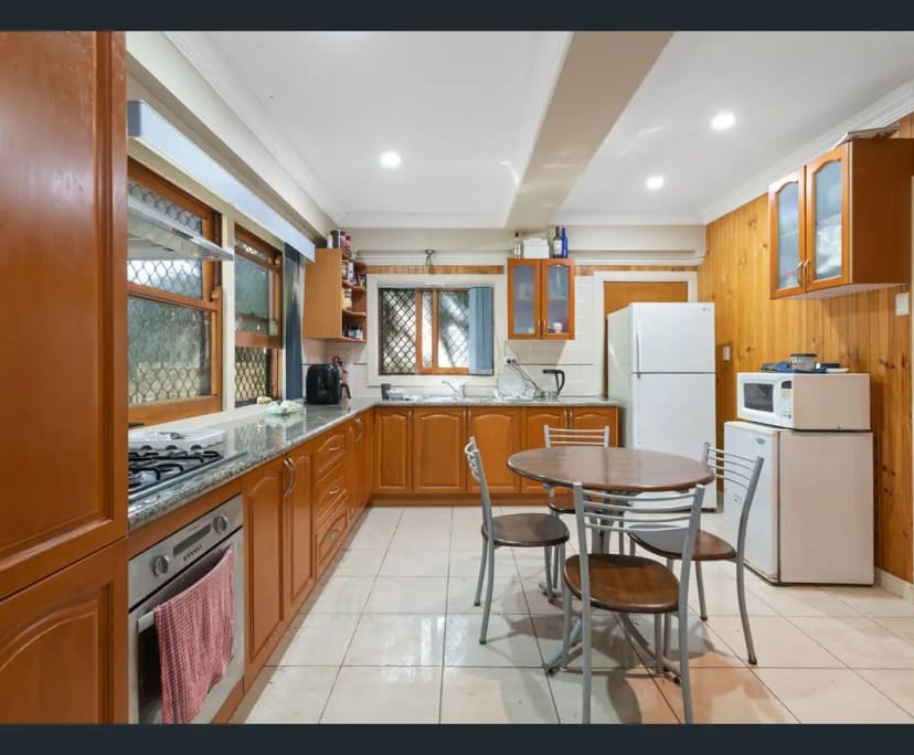 Unfurnished room in a share house