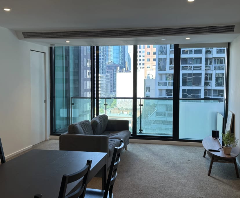 Furnished room in a flatshare