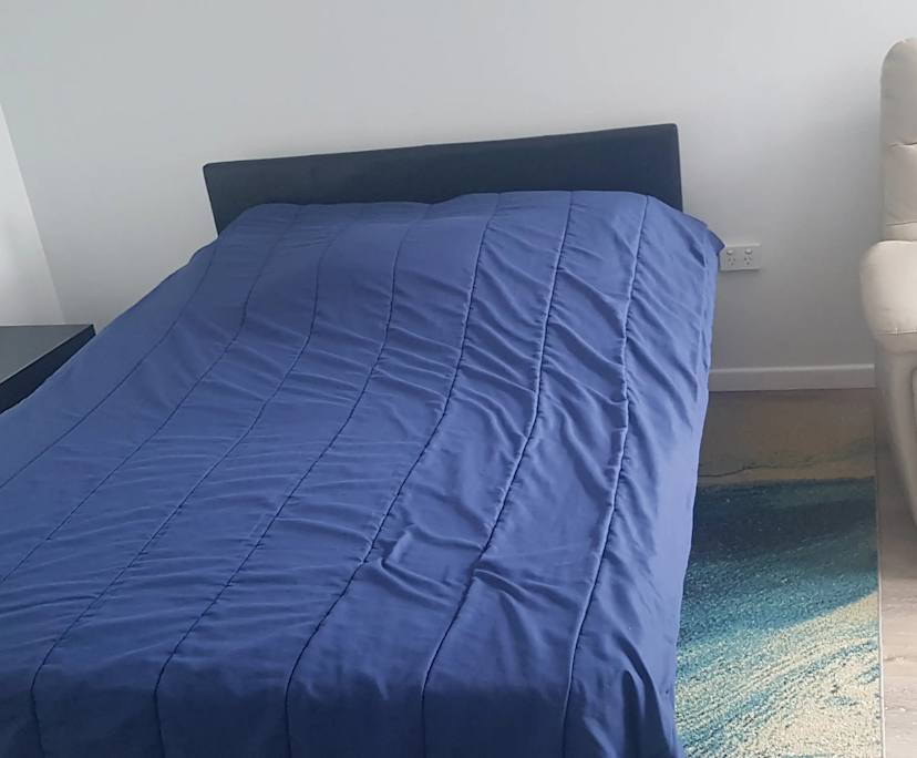 $385, Flatshare, 2 bathrooms, Kangaroo Point QLD 4169