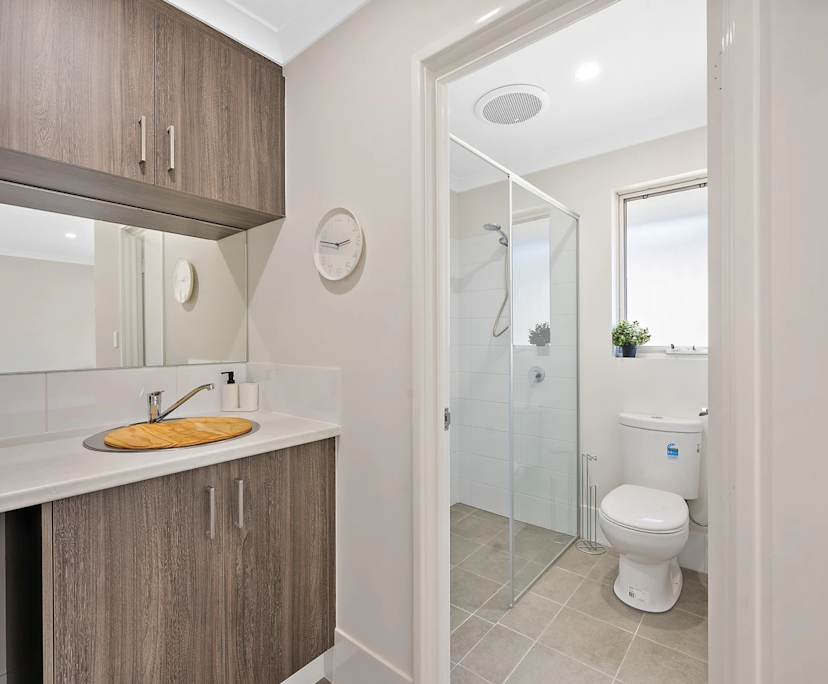 $350, Share-house, 6 bathrooms, Byford WA 6122