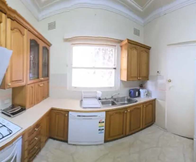 $250, Share-house, 4 bathrooms, Mortdale NSW 2223