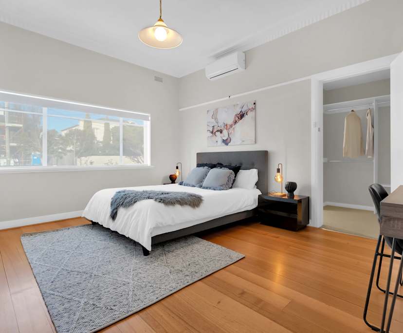 $1,580, Whole-property, 4 bathrooms, Caulfield South VIC 3162
