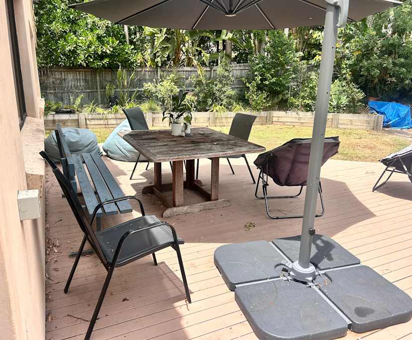 Room in a share house