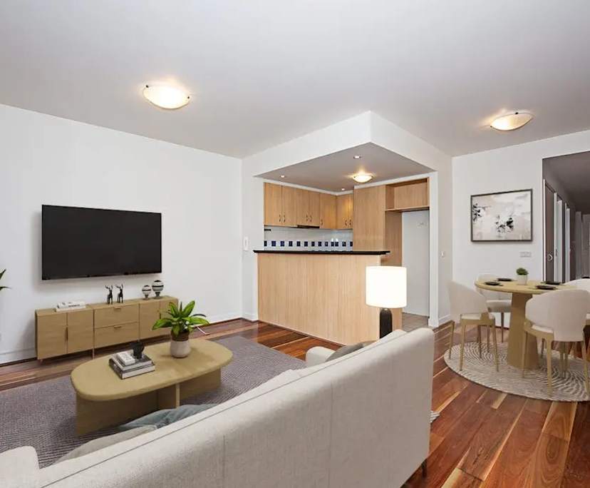 Whole property with 2 rooms for rent
