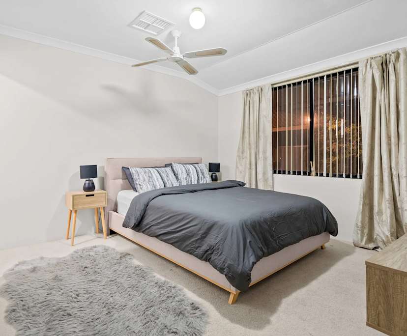 $350, Share-house, 4 bathrooms, Bennett Springs WA 6063