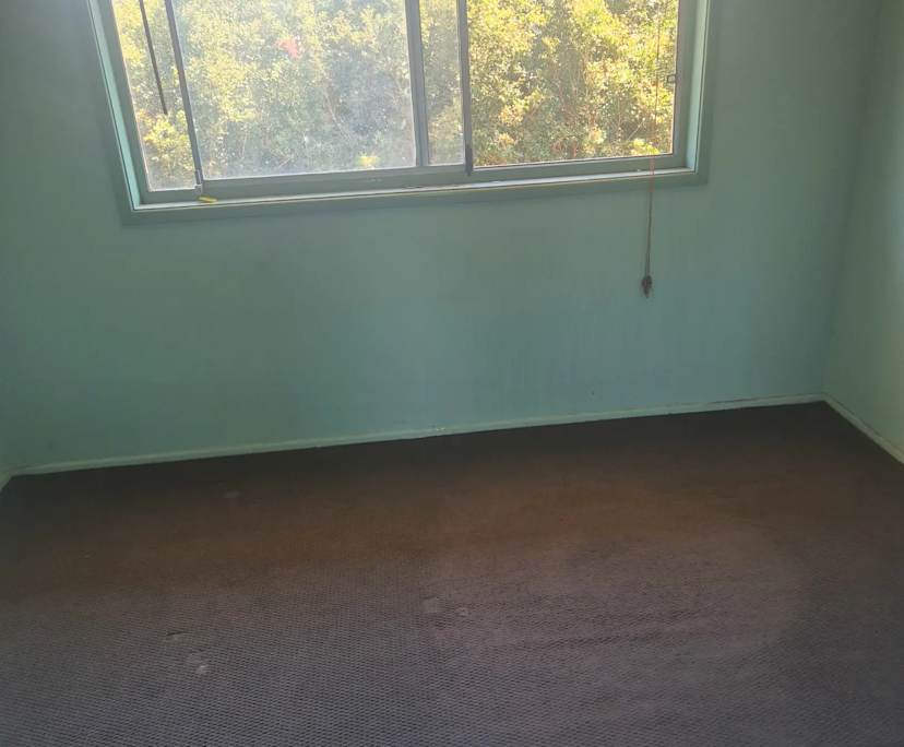 Unfurnished room in a share house