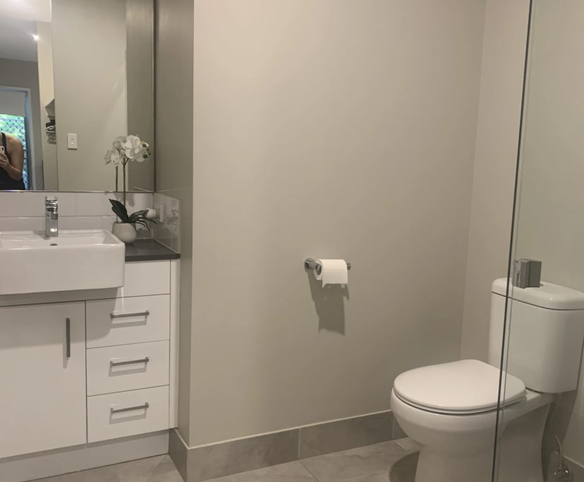 $250, Share-house, 4 bathrooms, Birtinya QLD 4575