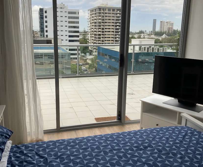 Furnished room with own bathroom