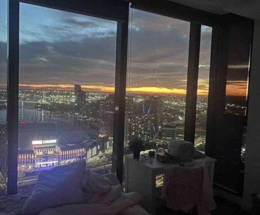 Furnished room with own bathroom