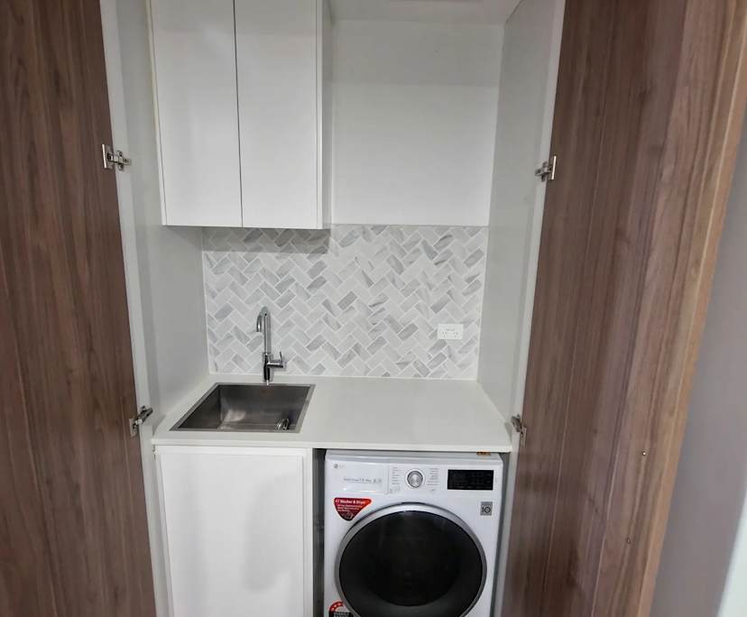 $500, Flatshare, 2 bathrooms, Surry Hills NSW 2010