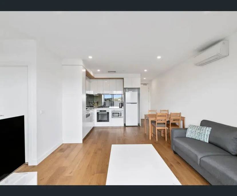 Furnished room with own bathroom