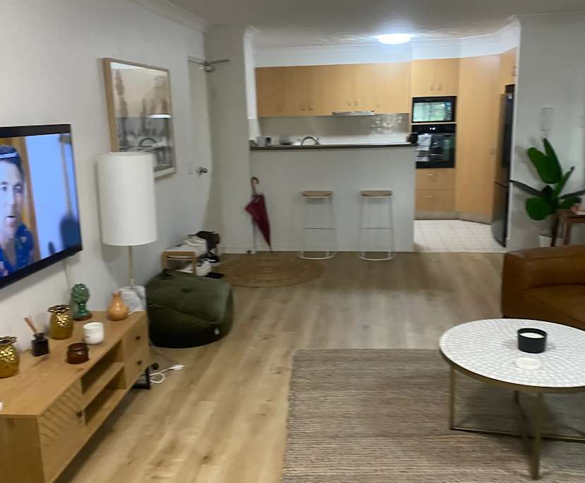 $920, Whole-property, 2 bathrooms, Burleigh Heads QLD 4220