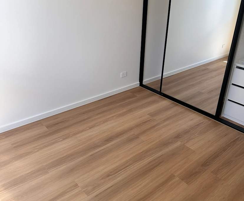 Unfurnished room in a share house
