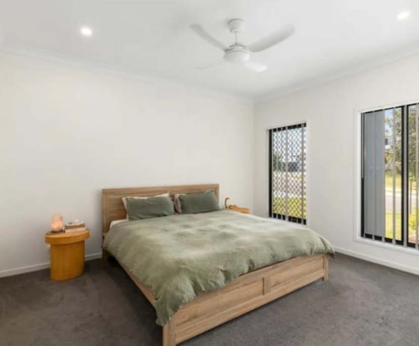 Room with ensuite in a share house