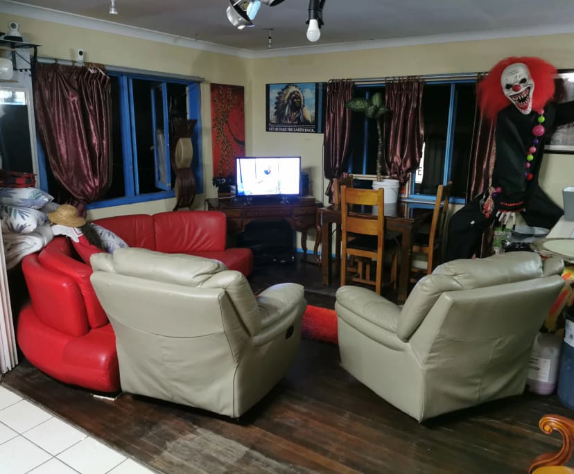 $275, Share-house, 3 bathrooms, Runcorn QLD 4113