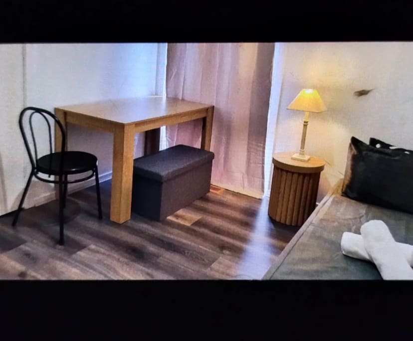 2 Rooms for Rent in Forest Hill, Melbourne 27535...