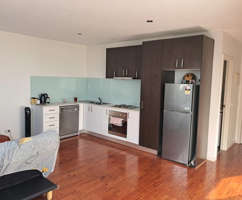 $480, 1-bed, 1 bathroom, Northcote VIC 3070
